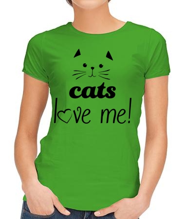 Cats love me