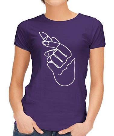 Рука с помадой арт